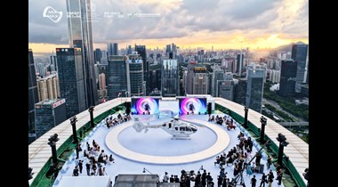 破界时尚新高度|潮金大师闪耀2025湾区时尚力量天空大秀