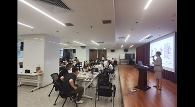 礼仪素养筑基 沟通效能跃升——特力集团“商务礼仪与沟通”专题培训圆满落幕